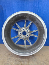 Laden Sie das Bild in den Galerie-Viewer, 1x Alufelge 17 Zoll 7.5" 5x112 8B3601025A Audi A5 Rim Wheel FEL6155961557sm