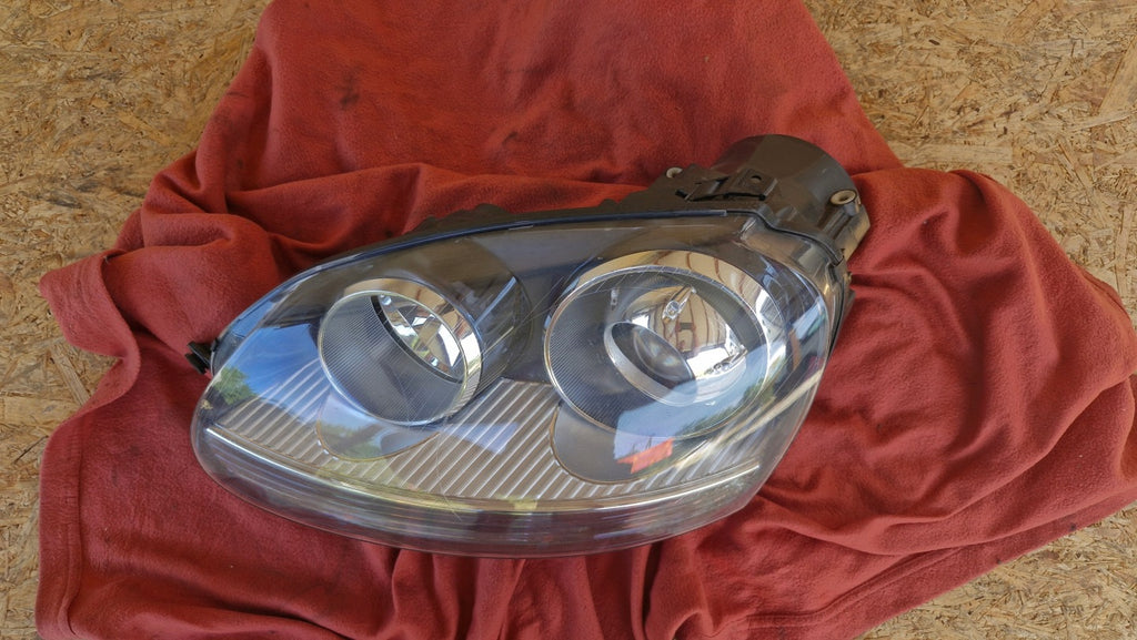 Frontscheinwerfer VW Golf V 1K6941039 Links Scheinwerfer Headlight SCH8524487855zb