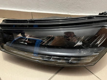 Load image into Gallery viewer, Frontscheinwerfer Skoda Fabia IV 6VB941015 LED Links Scheinwerfer Headlight SCH5216872285st