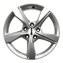 Load image into Gallery viewer, 1x Alufelge 17 Zoll 7.5&quot; 5x112 38ET Glanz Silber 8W0601025 Audi B9 Rim Wheel