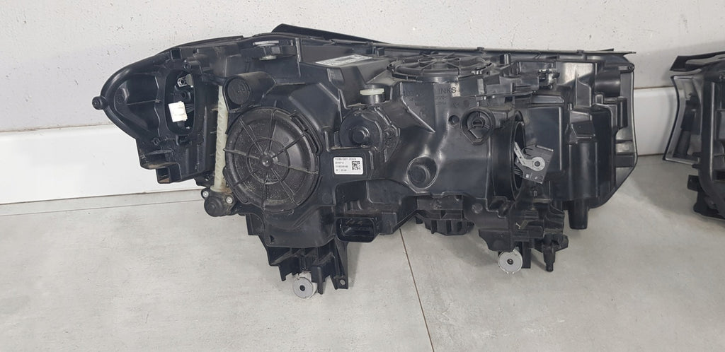 Frontscheinwerfer BMW 6 G32 8497226-03 Ein Stück (Rechts oder Links) Headlight
