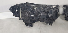 Laden Sie das Bild in den Galerie-Viewer, Frontscheinwerfer BMW 6 G32 8497226-03 Ein Stück (Rechts oder Links) Headlight
