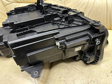 Load image into Gallery viewer, Frontscheinwerfer BMW X1 5A9A236-01 Vorderseite Scheinwerfer Headlight SCH8676129508fb