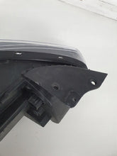 Laden Sie das Bild in den Galerie-Viewer, Frontscheinwerfer Kia Niro 92101-AT Full LED Ein Stück (Rechts oder Links)