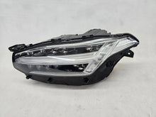 Laden Sie das Bild in den Galerie-Viewer, Frontscheinwerfer Volvo Xc90 II 31468918 Links Scheinwerfer Headlight