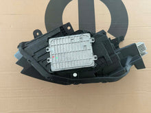 Laden Sie das Bild in den Galerie-Viewer, Frontscheinwerfer Jeep Wagoneer 68568200AA Rechts Scheinwerfer Headlight SCH5493567513ql