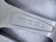 Laden Sie das Bild in den Galerie-Viewer, 1x Alufelge 16 Zoll 7.0&quot; 5x112 48ET Glanz Silber 8V0601025BJ Audi A3 Rim Wheel