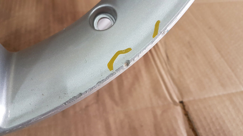 1x Alufelge 17 Zoll 6.5" 5x114.3 45ET PW457-10001 Toyota Auris Rim Wheel