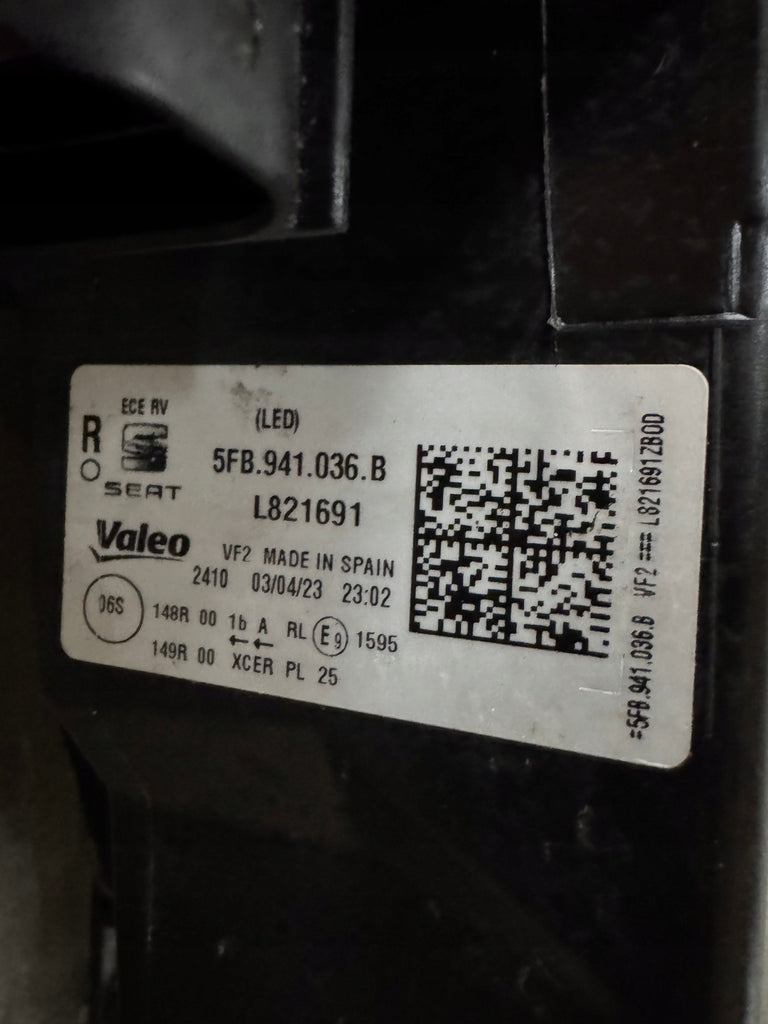 Frontscheinwerfer Cupra Formentor Leon 5FB941036B Rechts Scheinwerfer Headlight SCH2852751901ih