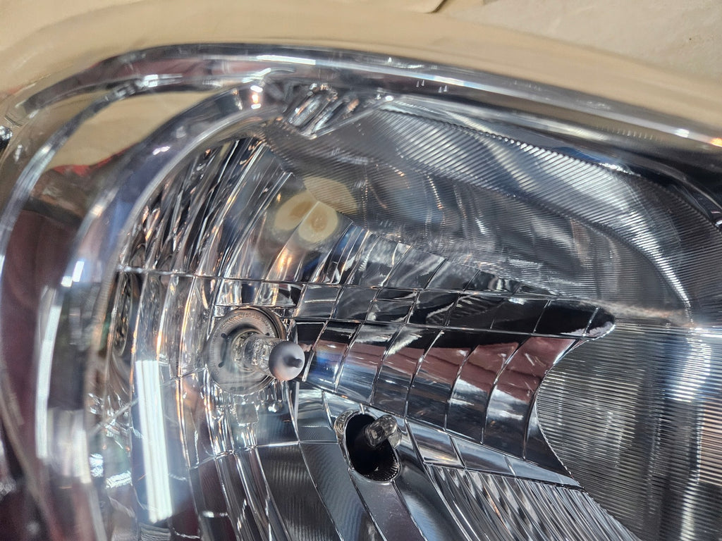 Frontscheinwerfer Toyota Yaris Rechts Scheinwerfer Headlight SCH7931480706cc