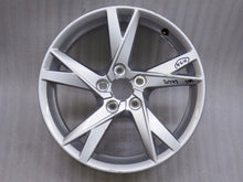 Load image into Gallery viewer, 1x Alufelge 17 Zoll 7.0&quot; 5x112 43ET Glanz Silber 8U0601025AM Audi Q3 Rim Wheel