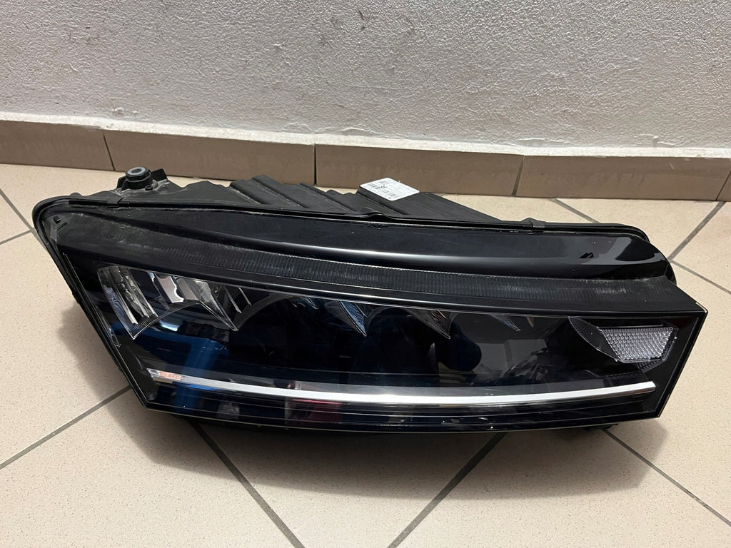 Frontscheinwerfer Skoda Octavia IV 5E4941018 LED Rechts Scheinwerfer Headlight SCH3959499554bv