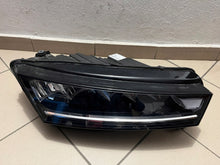 Laden Sie das Bild in den Galerie-Viewer, Frontscheinwerfer Skoda Octavia IV 5E4941018 LED Rechts Scheinwerfer Headlight SCH3959499554bv