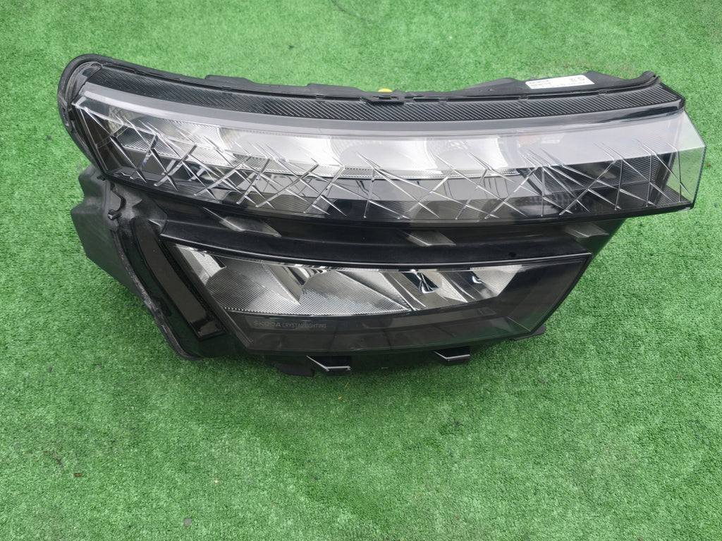 Frontscheinwerfer Skoda Kamiq 658941016 LED Rechts Scheinwerfer Headlight SCH4814479261ez