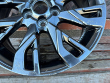 Laden Sie das Bild in den Galerie-Viewer, 1x Alufelge 18 Zoll 7.0" 5x114.3 38ET Mitsubishi Outlander Rim Wheel FEL7109738574ne