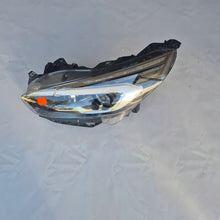 Laden Sie das Bild in den Galerie-Viewer, Frontscheinwerfer Ford S Max EM2B-13W030-CR LED Links Scheinwerfer Headlight SCH2851761637kl
