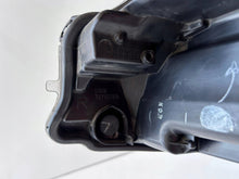Load image into Gallery viewer, Frontscheinwerfer Toyota Yaris 0D197 Rechts Scheinwerfer Headlight SCH2930471341an