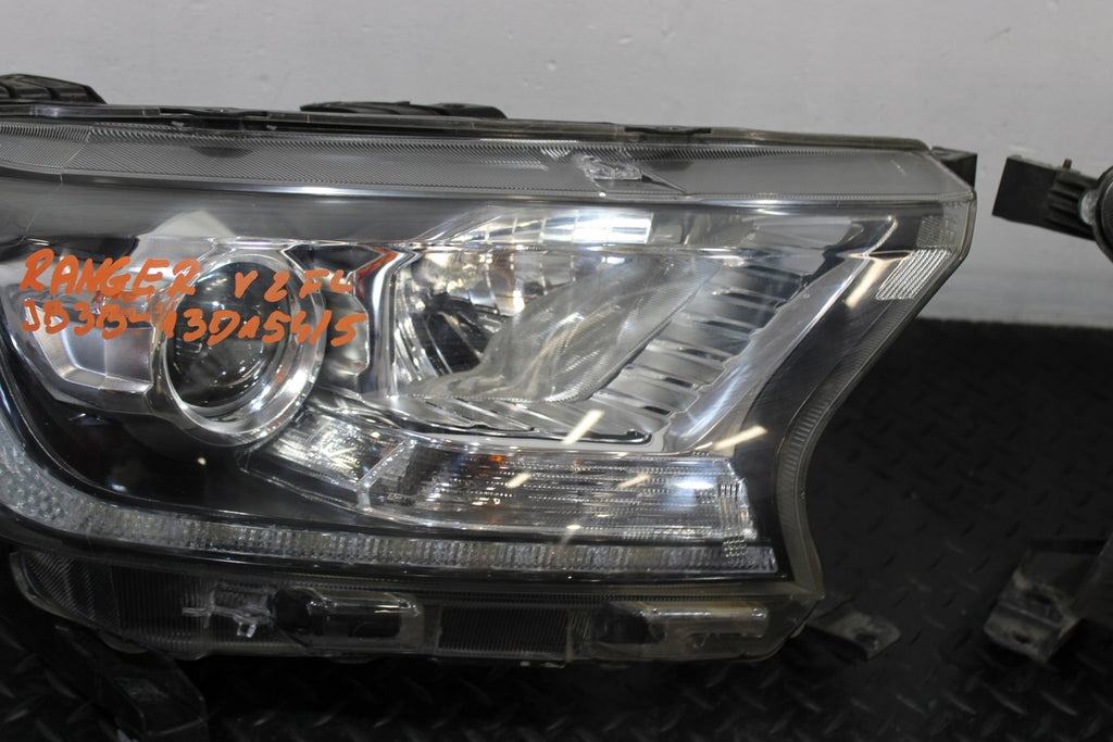 Frontscheinwerfer Ford Ranger JB3B-13D154 JB3B-13D155 LED Ein Satz Headlight SCH1460545031kx