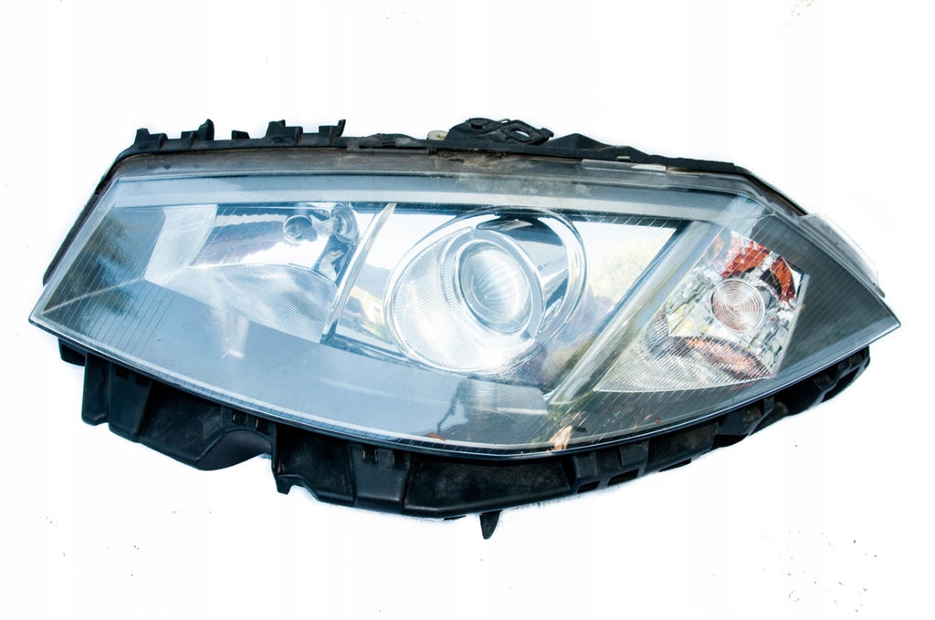 Frontscheinwerfer Renault Megane II 7701064023 Xenon Links Headlight SCH3953657854he