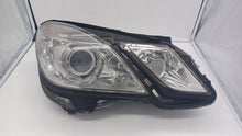 Laden Sie das Bild in den Galerie-Viewer, Frontscheinwerfer Mercedes-Benz W212 A2128202059 207H70A2128202059 Rechts SCH4226658938zz