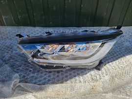 Frontscheinwerfer Toyota IV Yaris EUK0-8 Full LED Ein Stück (Rechts oder Links)