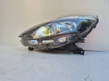Laden Sie das Bild in den Galerie-Viewer, Frontscheinwerfer Renault Clio III 8200775869 Links Scheinwerfer Headlight SCH8819839345bx