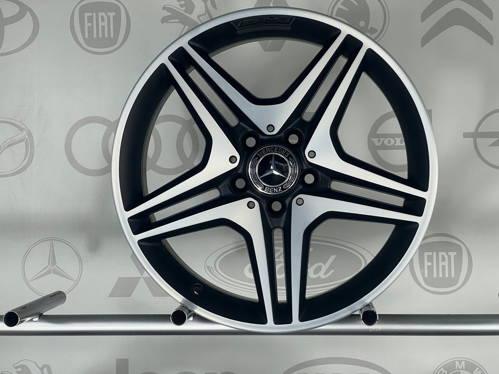4x Alufelge 18 Zoll 7.5" 5x112 52ET Matt Schwarz A1764010302 Mercedes-Benz W176