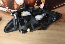 Laden Sie das Bild in den Galerie-Viewer, Frontscheinwerfer Mercedes-Benz Vito W447 Eqv A4479063301 LED Rechts oder Links