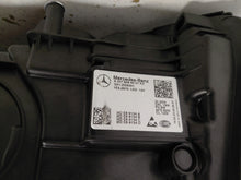 Laden Sie das Bild in den Galerie-Viewer, Frontscheinwerfer Mercedes-Benz W247 A2479068301 Links Scheinwerfer Headlight SCH7932952474nn