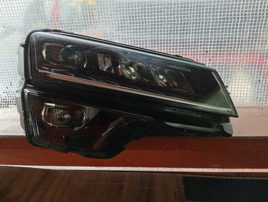 Frontscheinwerfer Skoda Karoq 57B941016B LED Rechts Scheinwerfer Headlight SCH9343803848bd