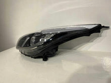 Laden Sie das Bild in den Galerie-Viewer, Frontscheinwerfer Kia Ceed 92101A2010 Links Scheinwerfer Headlight