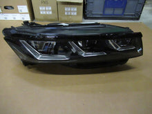 Load image into Gallery viewer, Frontscheinwerfer VW Touareg 761941082D Rechts Scheinwerfer Headlight