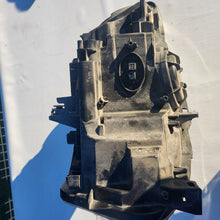 Laden Sie das Bild in den Galerie-Viewer, Frontscheinwerfer BMW F21 F20 7229677-11 Xenon Links Scheinwerfer Headlight