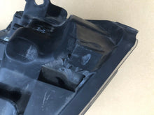 Laden Sie das Bild in den Galerie-Viewer, Frontscheinwerfer Honda Logo 100-18094 Ein Stück (Rechts oder Links) Headlight