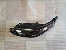 Laden Sie das Bild in den Galerie-Viewer, Frontscheinwerfer Kia Ceed 92101J7500 Links Scheinwerfer Headlight SCH6837600682fw