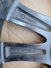 Load image into Gallery viewer, 1x Alufelge 19 Zoll 7.5&quot; 5x114.3 45ET KBA49214 9965087590 Mazda Cx5 Cx3