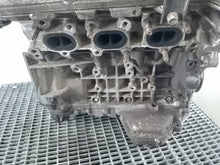 Laden Sie das Bild in den Galerie-Viewer, Motor Hyundai Sonata IV G6DB 3.3 2004 Benzin Engine Unkomplett