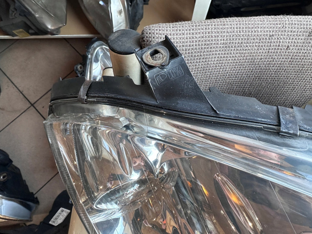 Frontscheinwerfer Mercedes-Benz W169 A1698200261 Rechts Scheinwerfer Headlight SCH9311727041yd