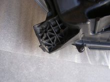 Load image into Gallery viewer, Frontscheinwerfer Toyota Yaris Links Scheinwerfer Headlight