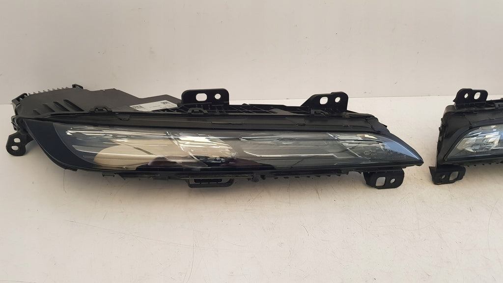 Frontscheinwerfer BMW 7 9879936 9879935 LED Ein Satz Scheinwerfer Headlight SCH7188244496cz