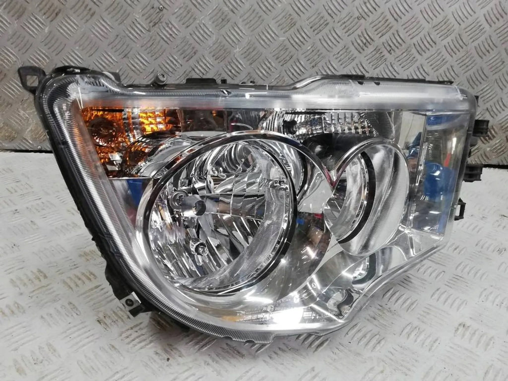 Frontscheinwerfer Mercedes-Benz A9618204539 E0120110017498 Rechts Headlight