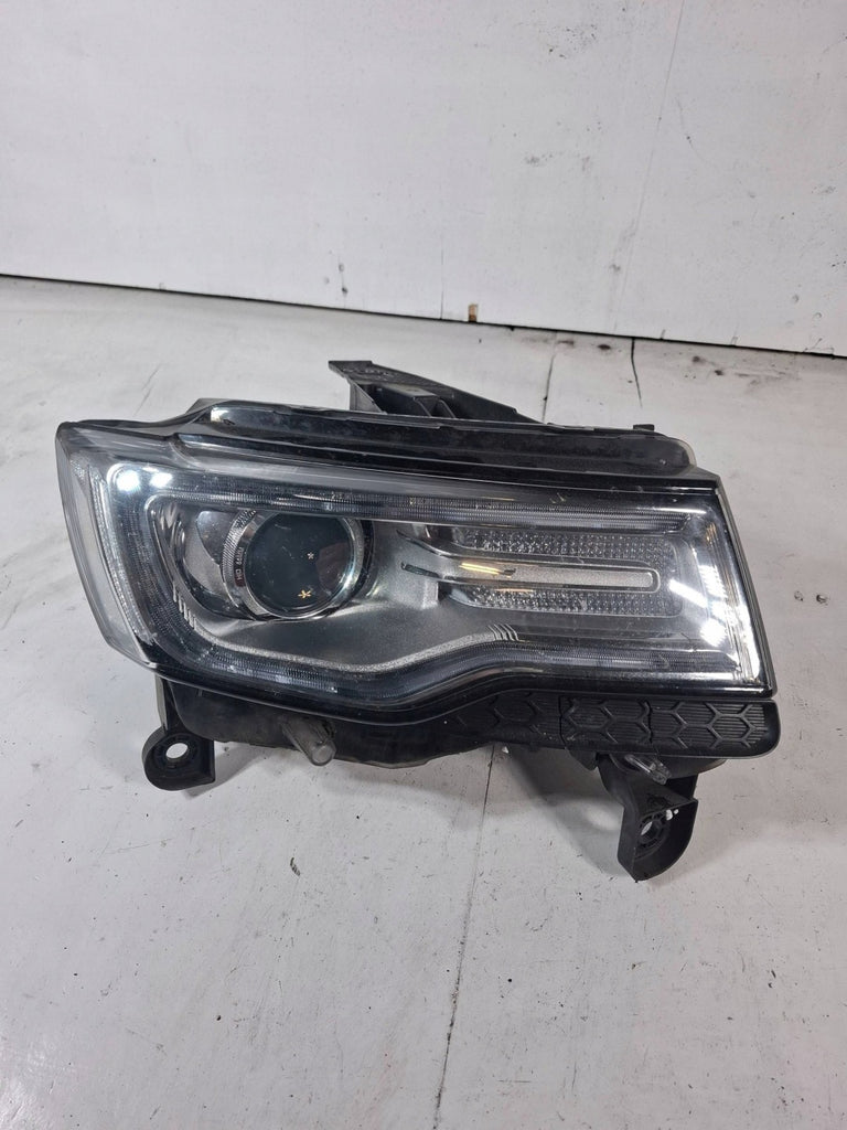Frontscheinwerfer Jeep Grand Cherokee Wk2 68144708AG Rechts Headlight SCH3673102629fz