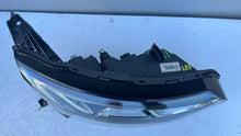 Load image into Gallery viewer, Frontscheinwerfer Renault Talisman 260100184R Rechts Scheinwerfer Headlight SCH4750062405hm