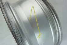 Laden Sie das Bild in den Galerie-Viewer, 1x Alufelge 16 Zoll 6.5&quot; 5x110 49ET 5531355 Saab Rim Wheel