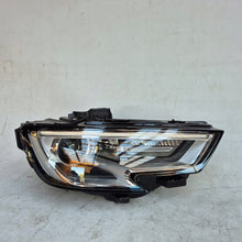 Laden Sie das Bild in den Galerie-Viewer, Frontscheinwerfer Audi A3 8V0941006E Xenon Rechts Scheinwerfer Headlight