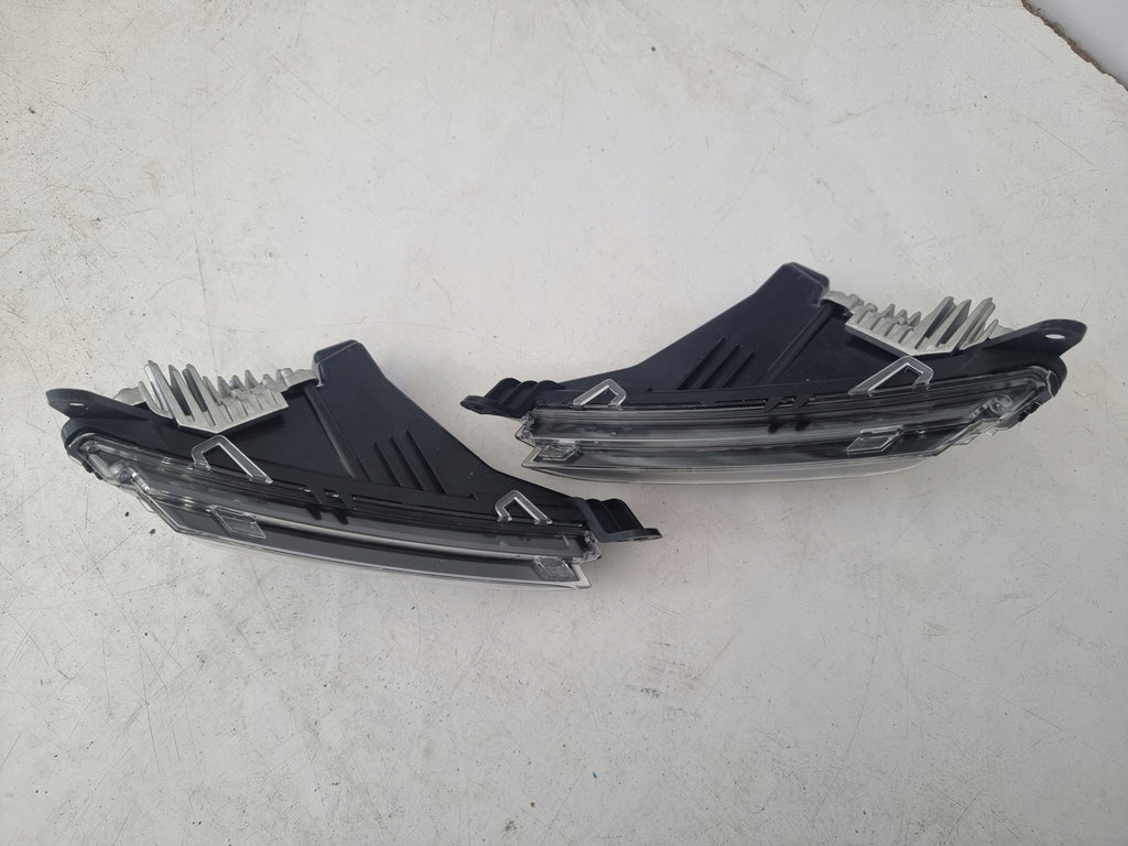 Frontscheinwerfer Land Rover Evoque K8D2-15200 K8D2-15201 LED Rechts oder Links SCH3857986099un