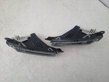 Laden Sie das Bild in den Galerie-Viewer, Frontscheinwerfer Land Rover Evoque K8D2-15200 K8D2-15201 LED Rechts oder Links SCH3857986099un