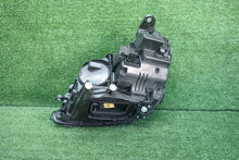 Laden Sie das Bild in den Galerie-Viewer, Frontscheinwerfer Mercedes-Benz W213 A2139067609 Rechts Scheinwerfer Headlight SCH7538437174im
