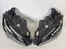Load image into Gallery viewer, Frontscheinwerfer Mercedes-Benz W213 A2139068808 A2139068708 Full LED Ein Satz SCH6721347502al