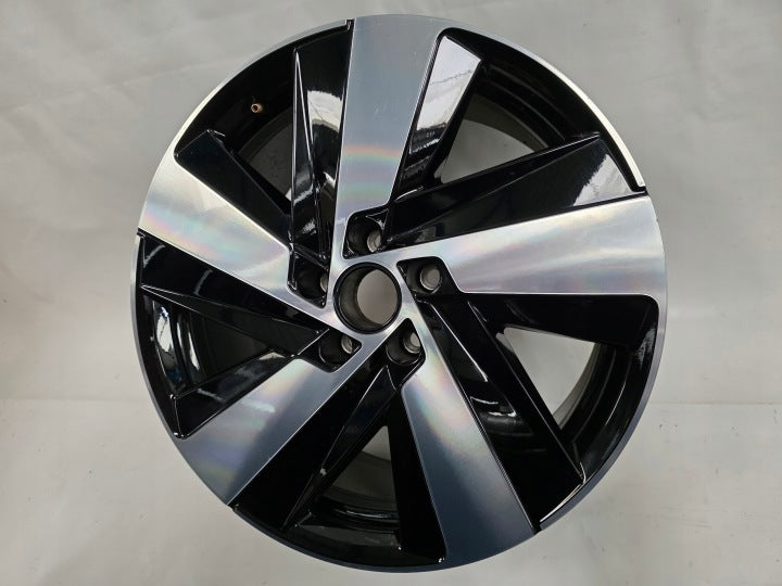 1x Alufelge 18 Zoll 8.0" 5x112 40ET Glanz Schwarz 3G8601025AB VW Arteon FEL1707929379gt